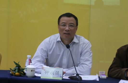 省局药品安全总监钟永强对学会2016年开展的工作给予了充分肯定,同时